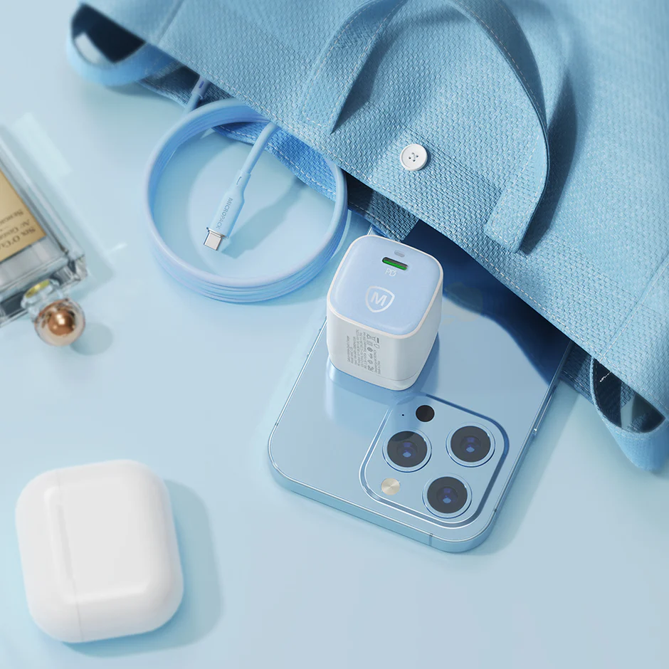 USB-C Universal Wall Charger (MWC-135) - Image 3