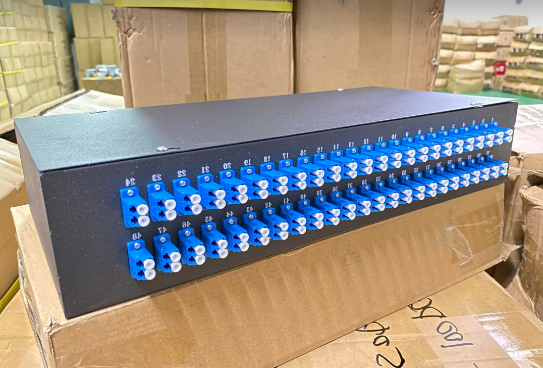 OCS (PP48LCLOAD) – Best 48-Port LC Loaded Fiber Patch Panel for Professional Fiber Optic Network Management - Image 2
